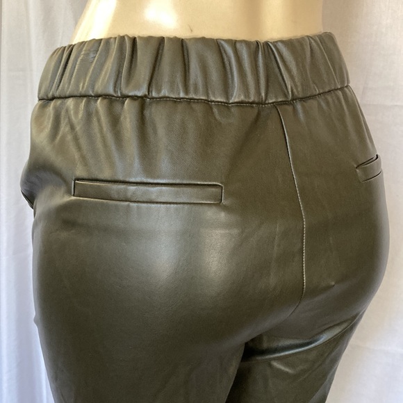 A NEW DAY Faux Leather Pants Green Color Size XL Straight Leg Elastic Waist NWOT - Picture 9 of 9